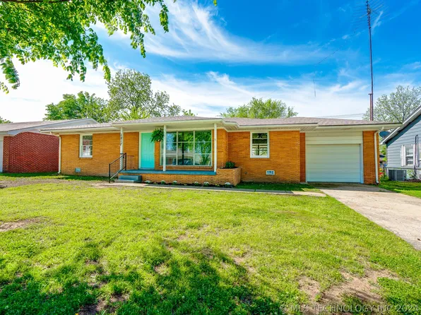 1217 E Corona St, Ada, OK 74820