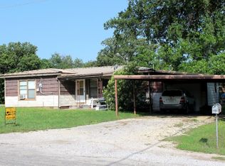 400 S Bell St, De Leon, TX 76444