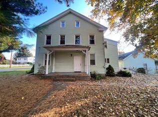 100 E Penn Grant Rd APT 1, Willow Street, PA 17584