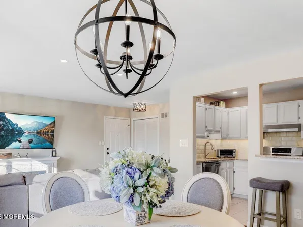 334 Sequoia Court, Howell, NJ 07731