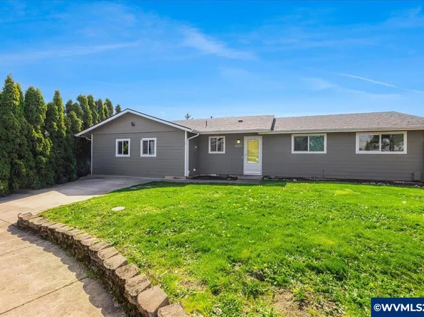 4666 Horseshoe Ct SE, Salem, OR 97317