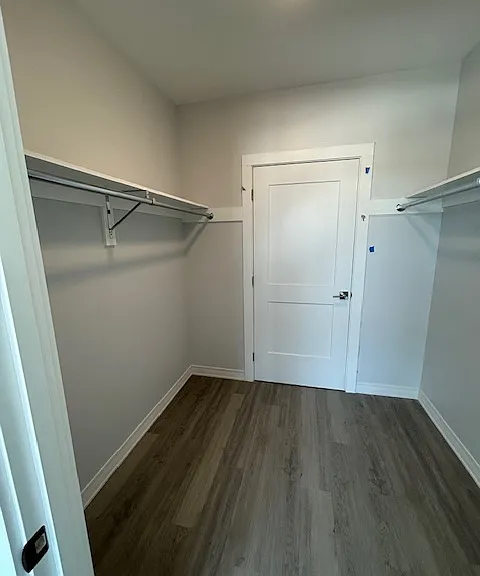Residences at Sharon Gallery — Photo 44