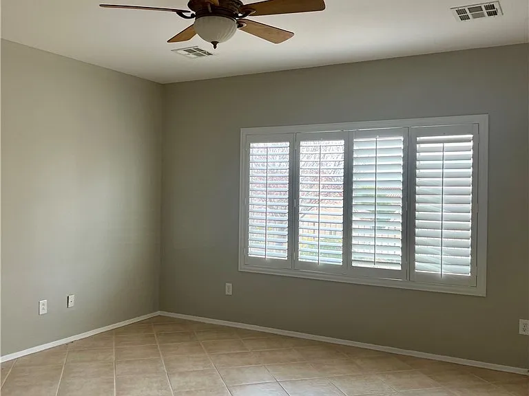 2460 Calvert City Dr — Photo 12
