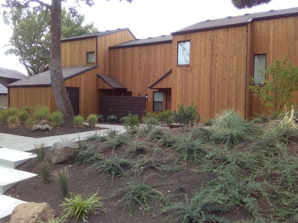 7252 Los Verdes Dr #9