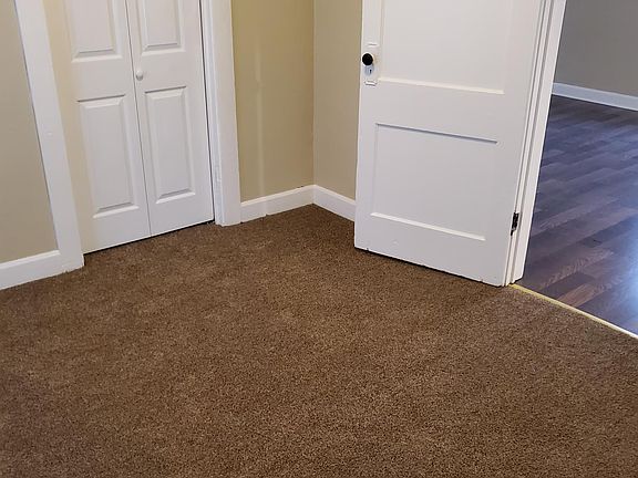 4th image of 1009 S Mickley Ave