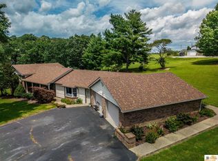 32 Beechtop Ln, Columbia, KY 42728