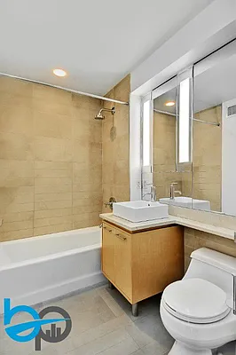 Sold by Botensten Properties International | media 23