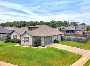 1500 Aniston Rd, Centerton, AR 72719