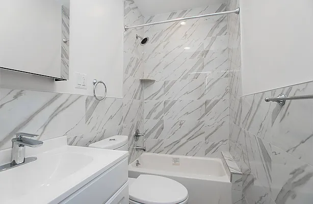 Rented by OGI Management | media 14