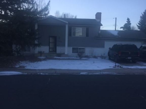 2nd image of 4030 Darby Cir W