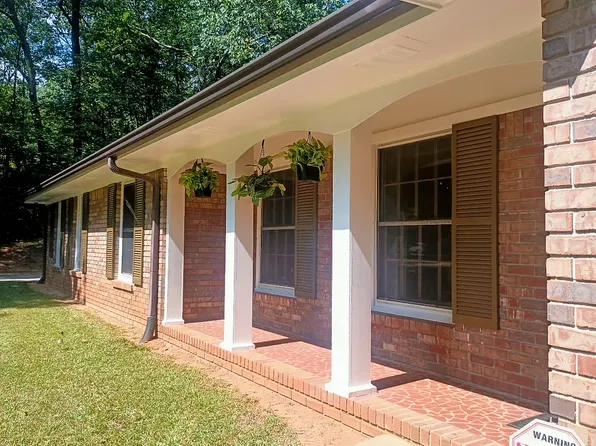 3940 Thaxton Rd SW, Atlanta, GA 30331
