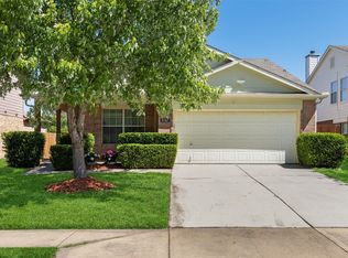 9101 Chisholm Trl, Aubrey, TX 76227