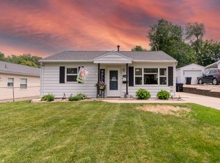 1109 N State St, Bloomington, IL 61701