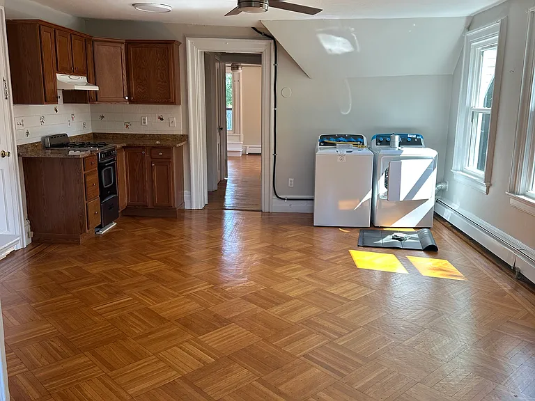 45 Greenwood Ave #6 — Photo 8