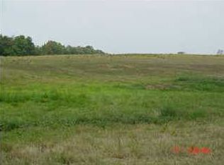 13 Cemetery Rd, Pleasureville, KY 40057