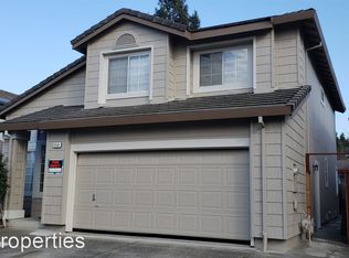 8566 Planetree Dr, Windsor, CA
