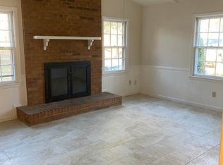 6904 Stoney Ridge Rd, Matthews, NC 28104