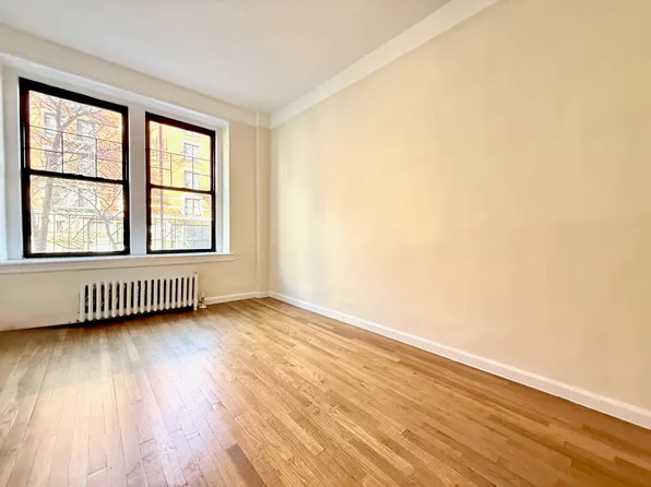 53 West 72nd Street image 1 of 4