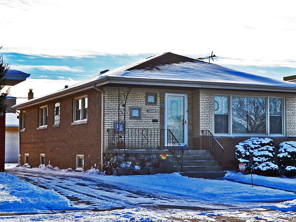 1st image of 2749 W 93rd Pl