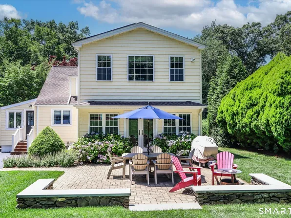 30 Oriole Lane, Trumbull, CT 06611