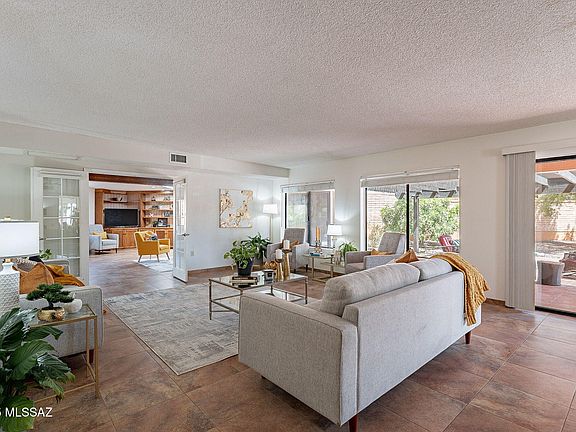 3rd image of 1780 W Via De Anza
