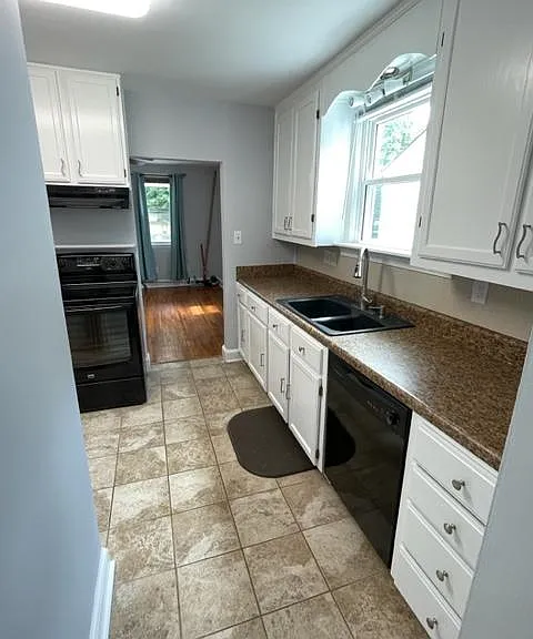 3130 Yardley Dr NW — Photo 11