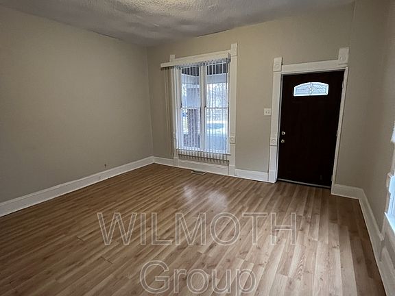 2nd image of 316 W 29th St Unit 1
