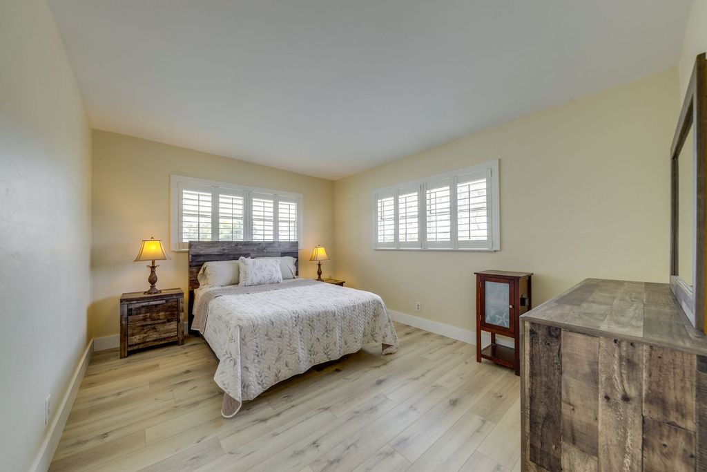 1450 N Riverside Dr Floor 2-ID1580603P, photo 9