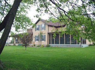 25228 Henderson Rd, Sycamore, IL 60178