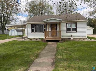 708 S Donaldson St, Luverne, MN 56156