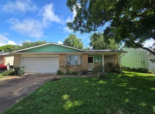 308 Mackeral St, Galveston, TX 77550