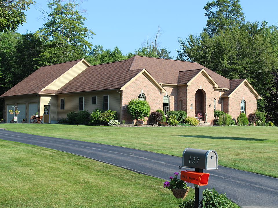 1st image of 127 Tuscan Way