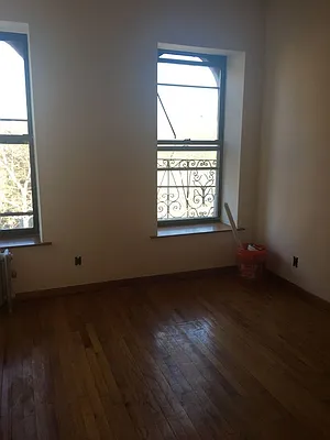 Rented by APT212 INC | media 3