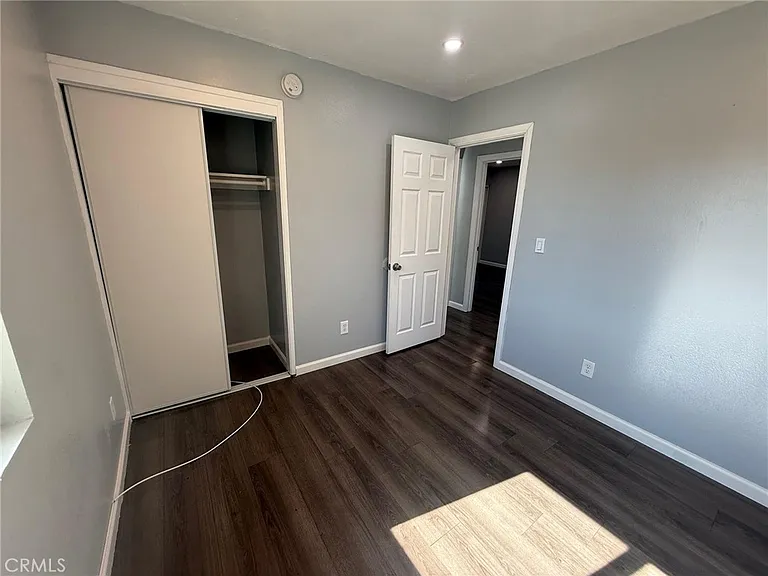 43051 Yew St — Photo 9