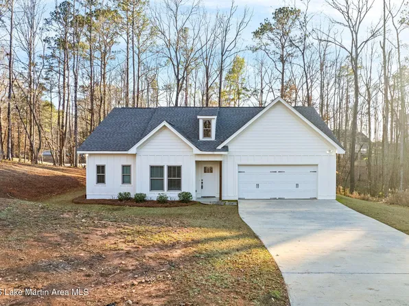 17 Shadow Ln, Dadeville, AL 36853