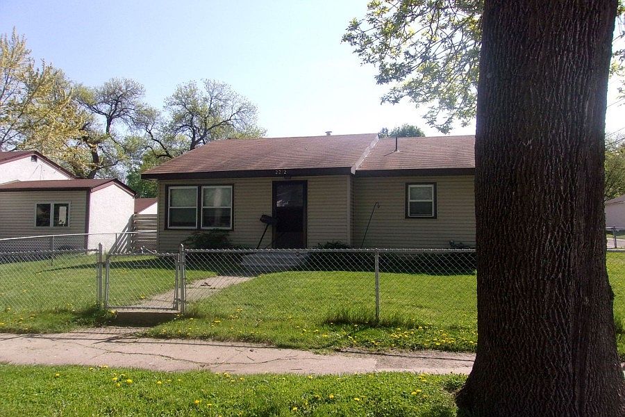 1st image of 2212 Margaret St N