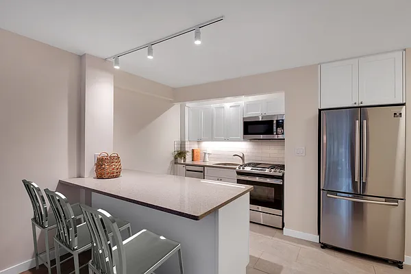 Sold by Compass | media 15