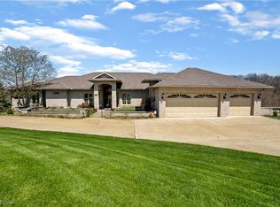 1575 Terrace Rd NW, New Philadelphia, OH 44663