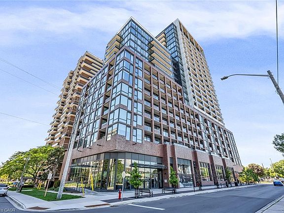 3rd image of 28 Ann St #414