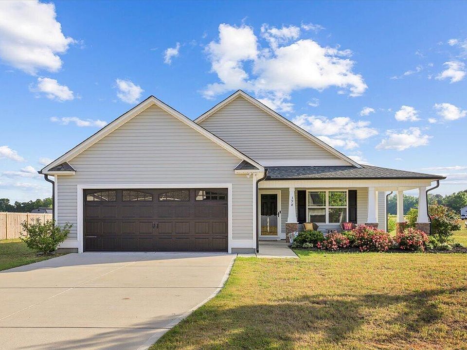 1st image of 398 Sandcastle Ln