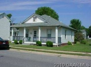 445 Arch Ave, Waynesboro, VA 22980