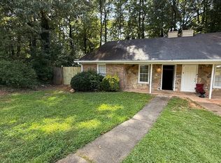 5170 Ridge Forest Dr #5170, Stone Mountain, GA 30083