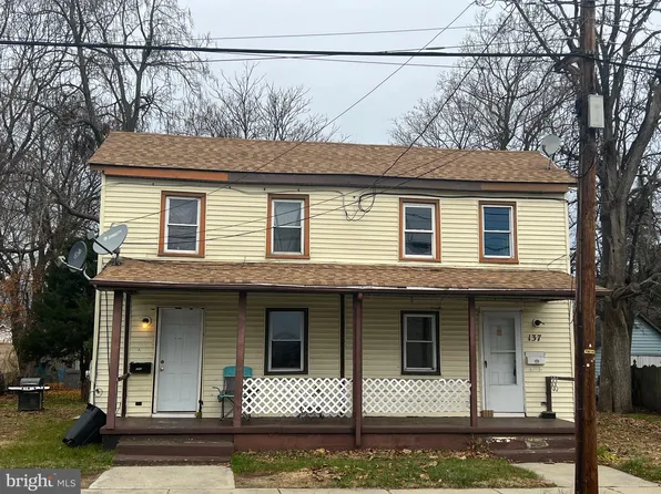 137 E High St, Clayton, NJ 08312