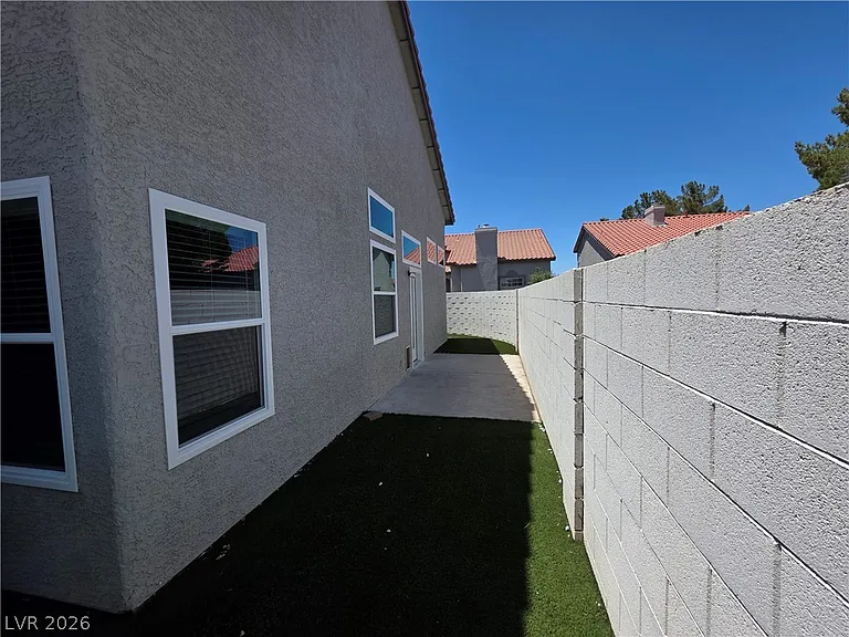 2275 Ramsgate Dr — Photo 12