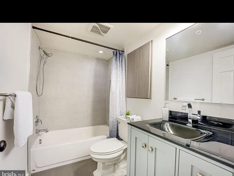 7600 Tremayne Pl #107 — Photo 5