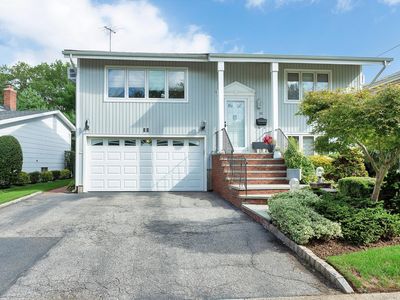 11 Dock Ln, Port Washington, NY, 11050
