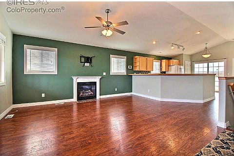 4th image of 4233 Phlox Ln