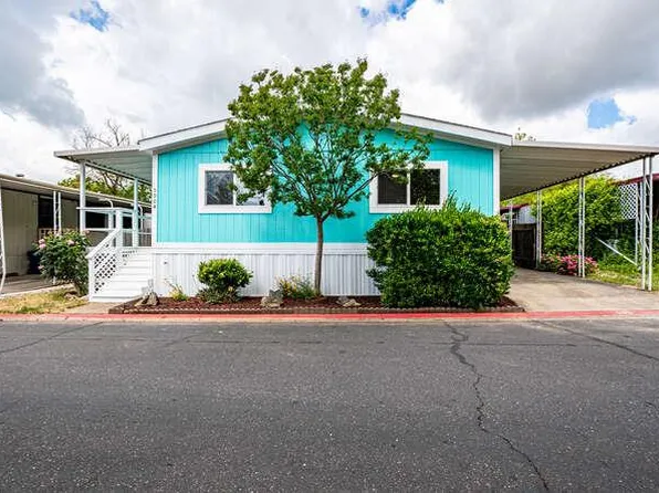 5904 Park Cir, Ione, CA 95640