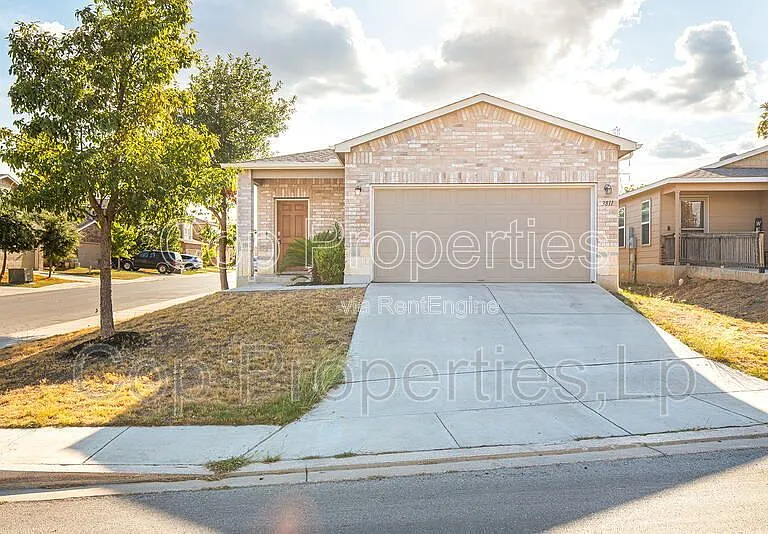 3811 Quiet Pne — Photo 1