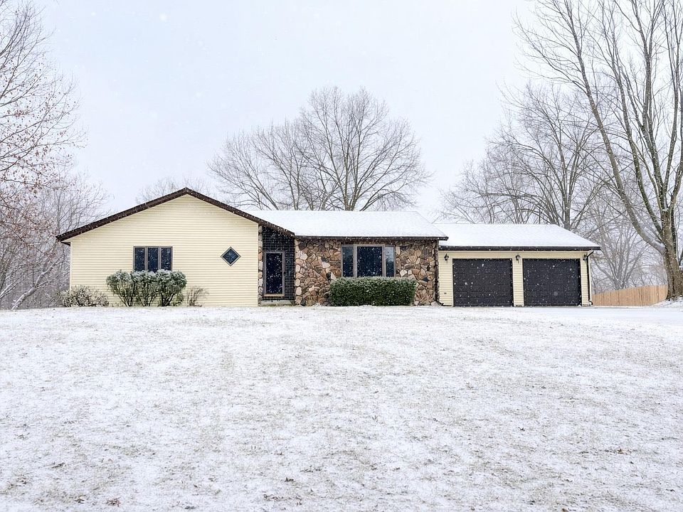 1st image of 3455 E North Country Ln